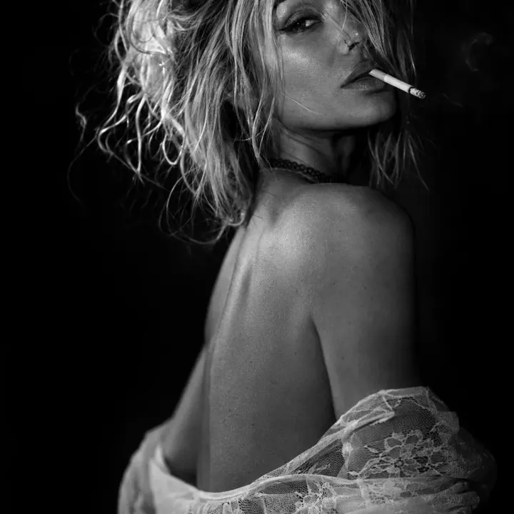 Shadows of Desire 🖤